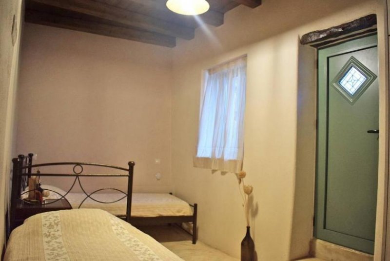 Exo Apidi Ostkreta, Exo Apidi: Einzigartige traditionelle Villa mit Studio zu verkaufen Haus kaufen